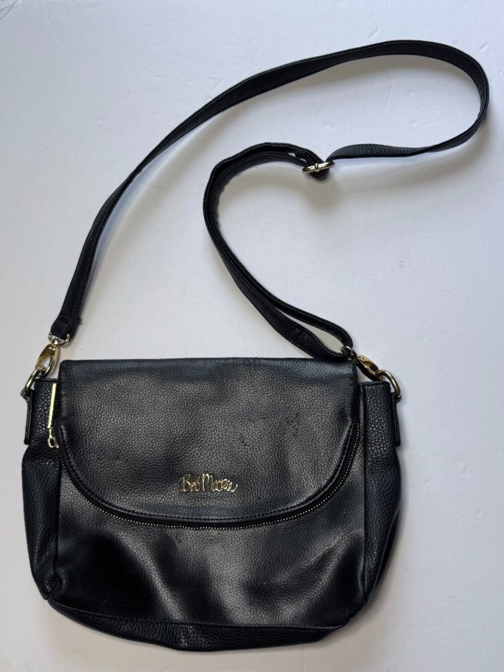 Bob Mackie Black Pebbled Faux Leather Crossbody Bag Purse Detachable Strap Zip